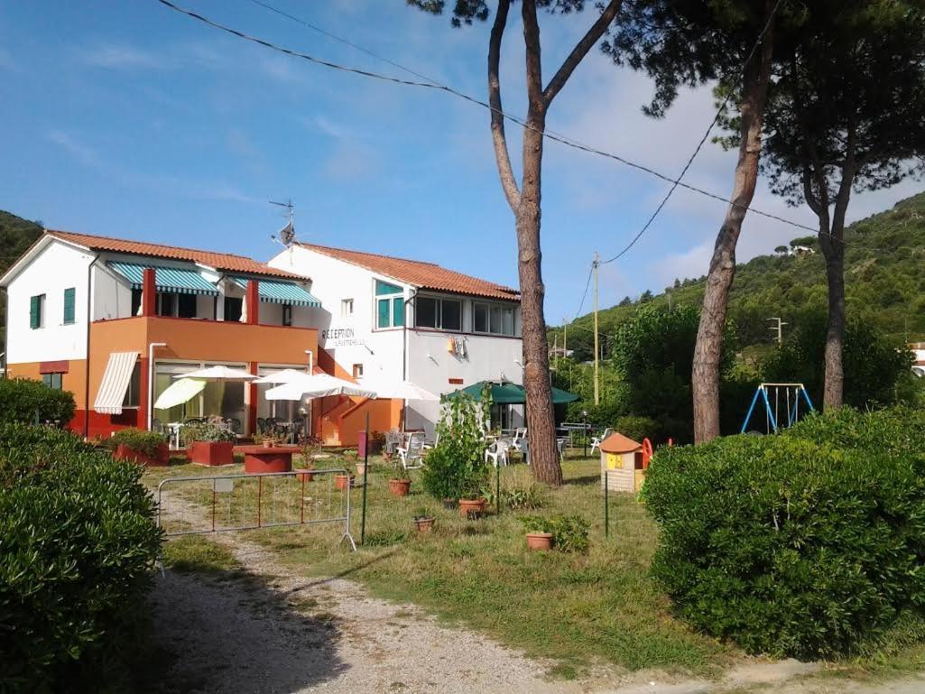 Hotel Rustichello Marina di Campo Zewnętrze zdjęcie